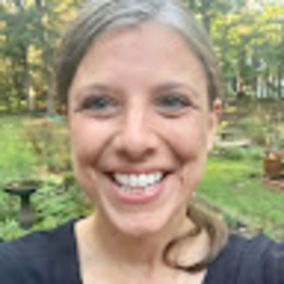 Meet your Posher, Kim - Picture 1 of 1